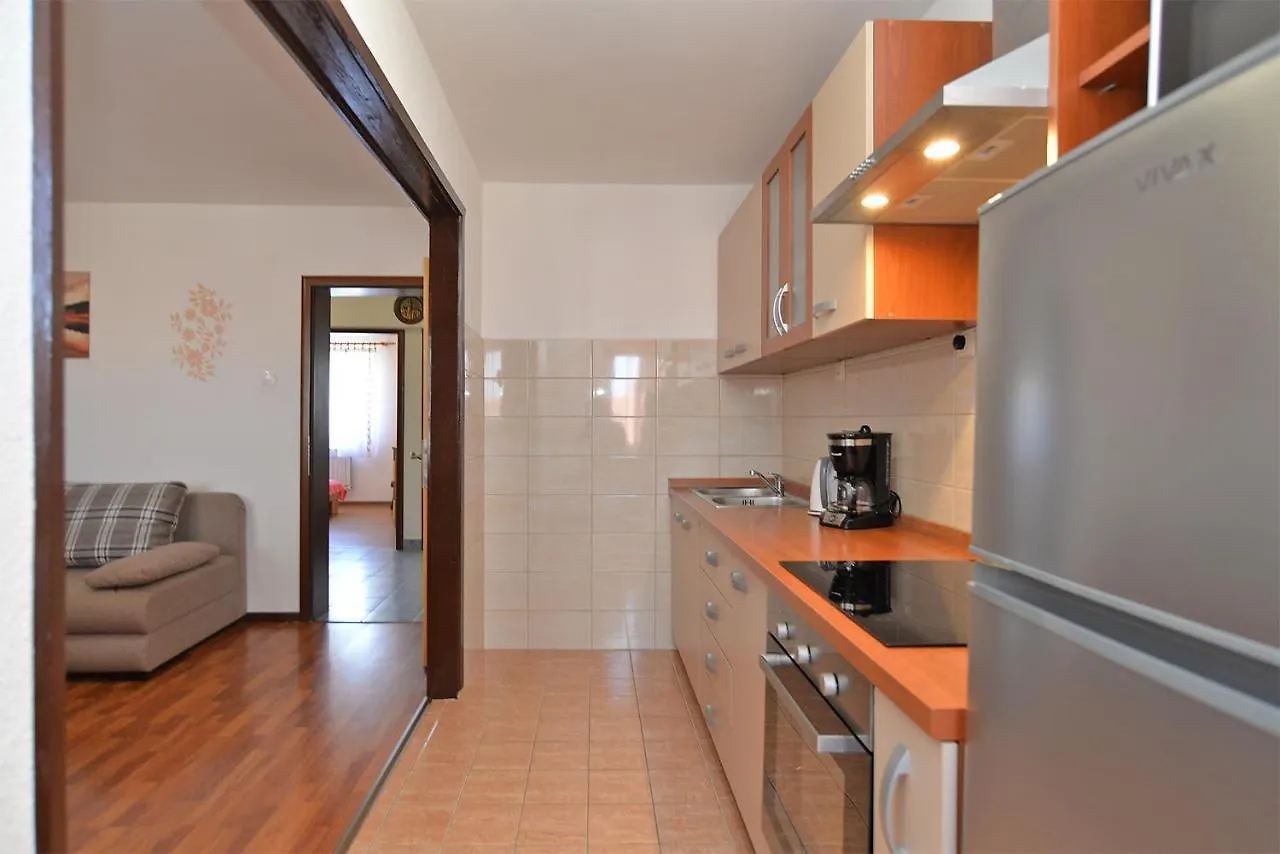 Apartments Milka 2074 Poreč