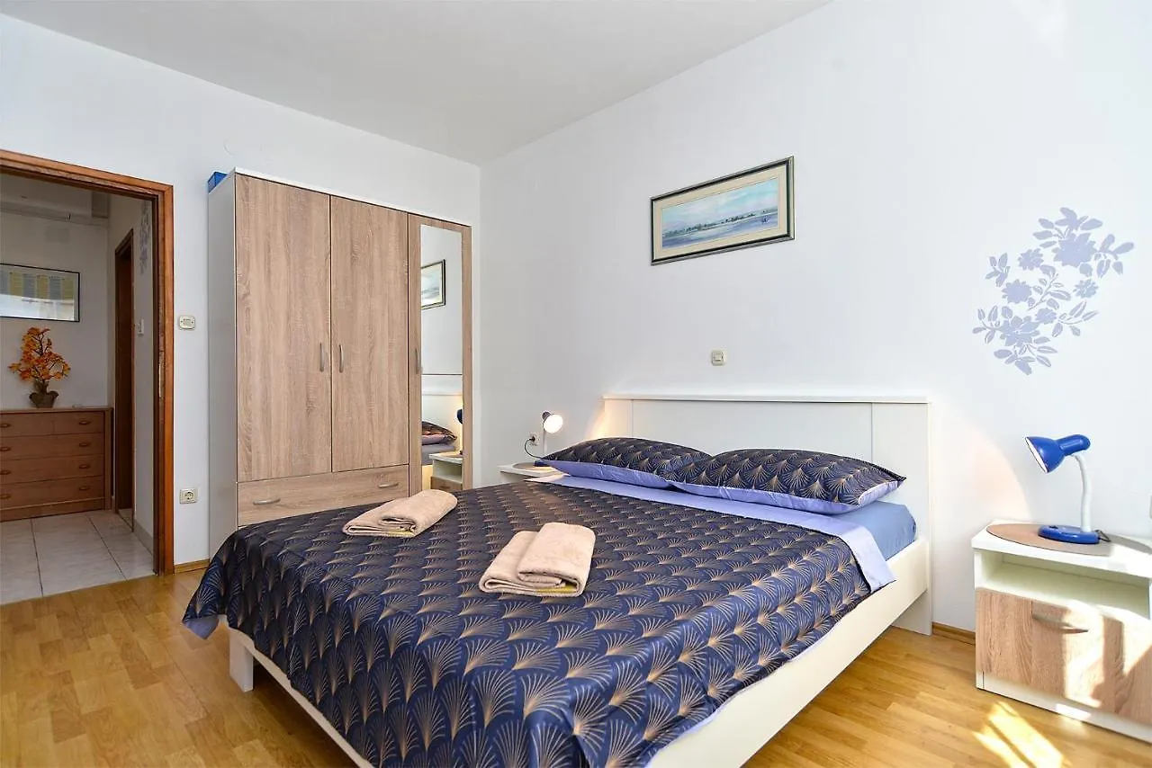 Apartments Milka 2074 Poreč Kroatië